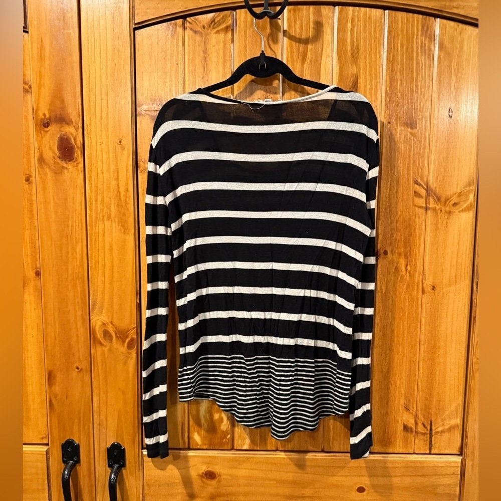 Olive & Oak Strip Long sleeve tee - Picture 3 of 3